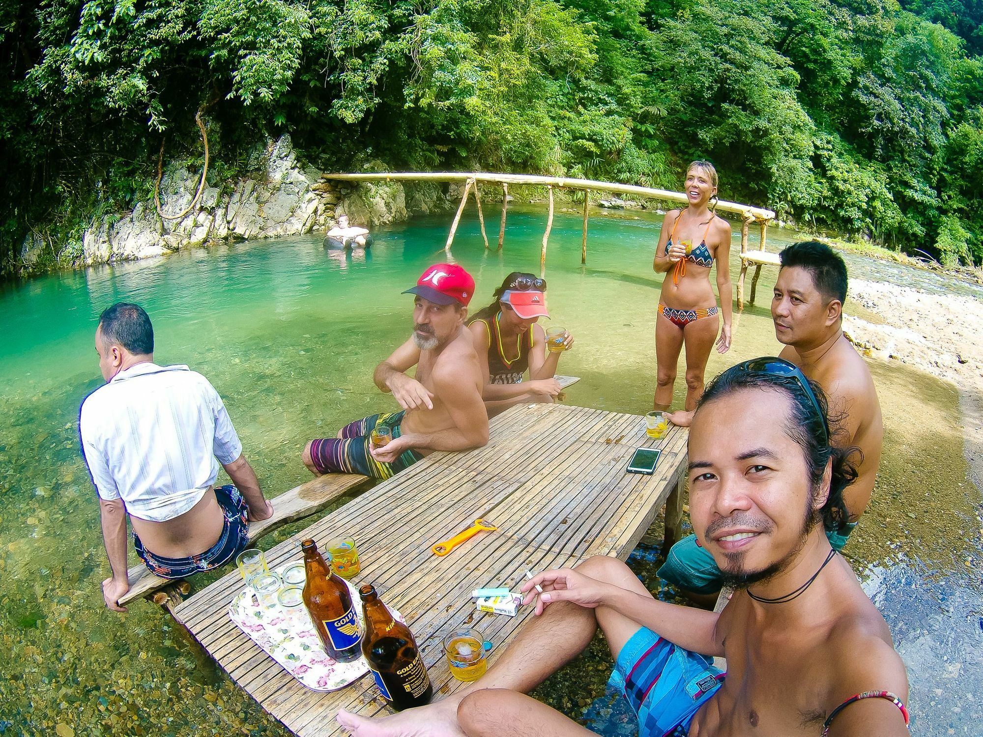 Jeepney Hostel And Kite Resort Balabag  Exteriör bild